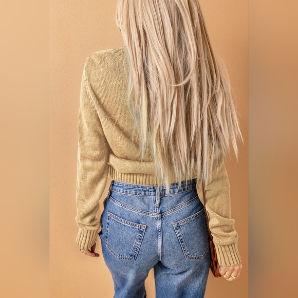 Woven Right Tan Cable-Knit Button Down Long Sleeve V-Neck Cardigan with Pockets - Picture 4 of 4